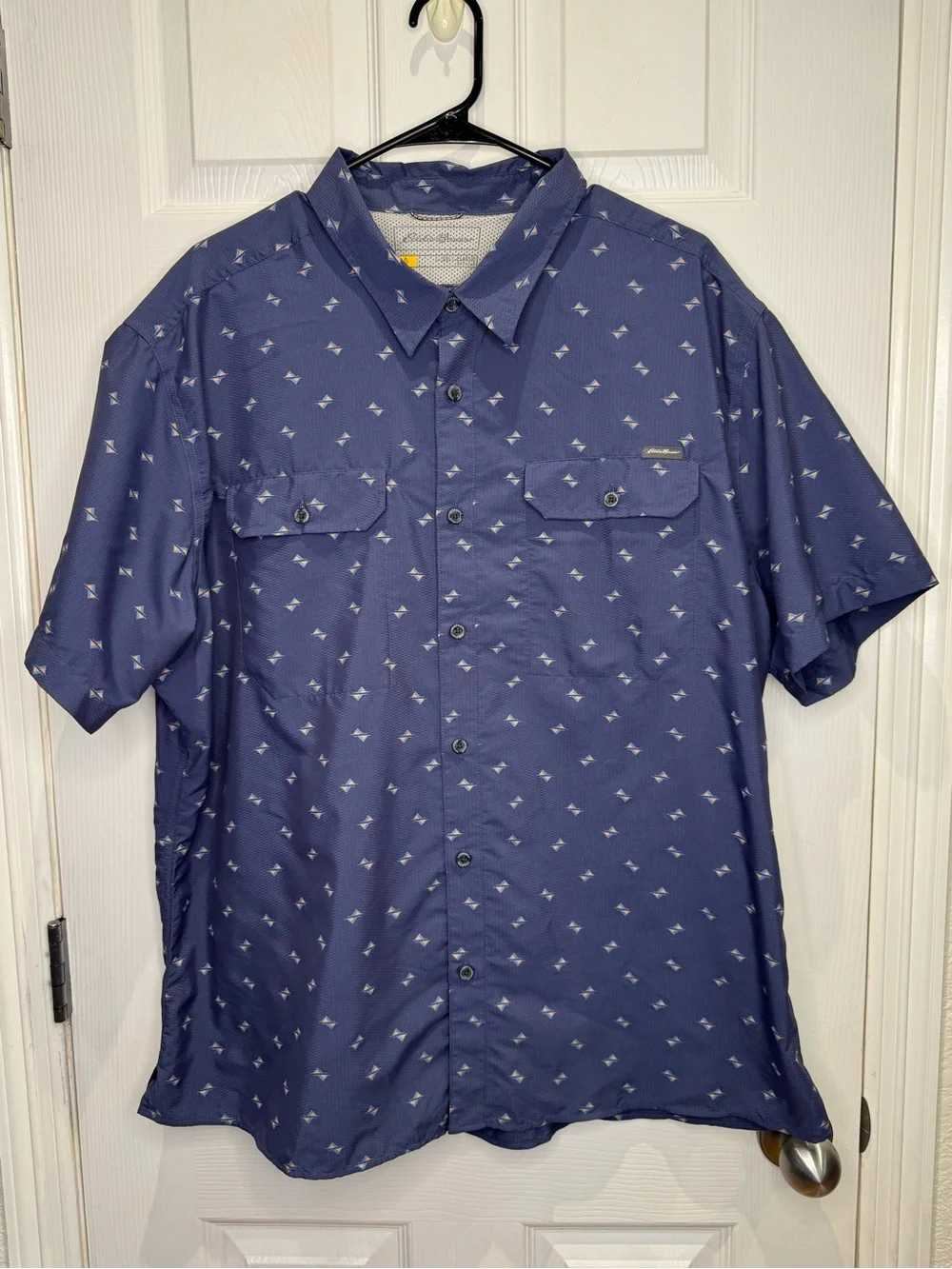 Eddie Bauer Men's 2XL Short Sleeve Blue Fishing Button Down Outdoor Hiking